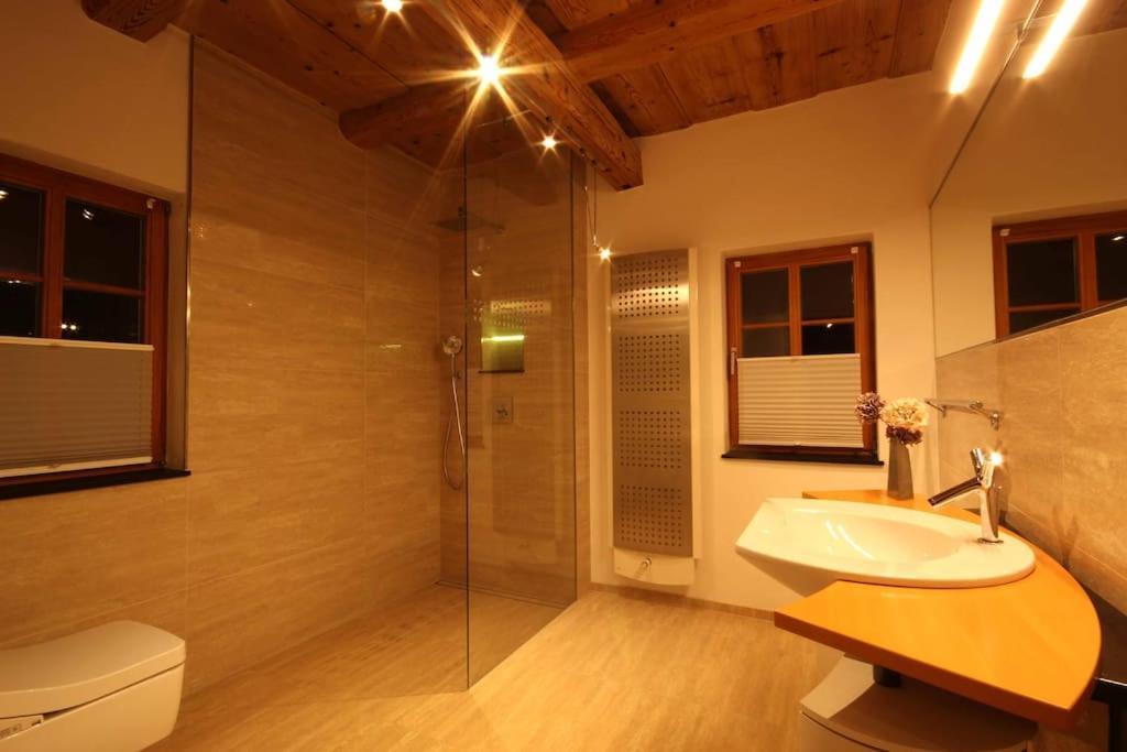 Komfort-Ferienwohnung "Zur Schmiedebruecke" Großschönau エクステリア 写真