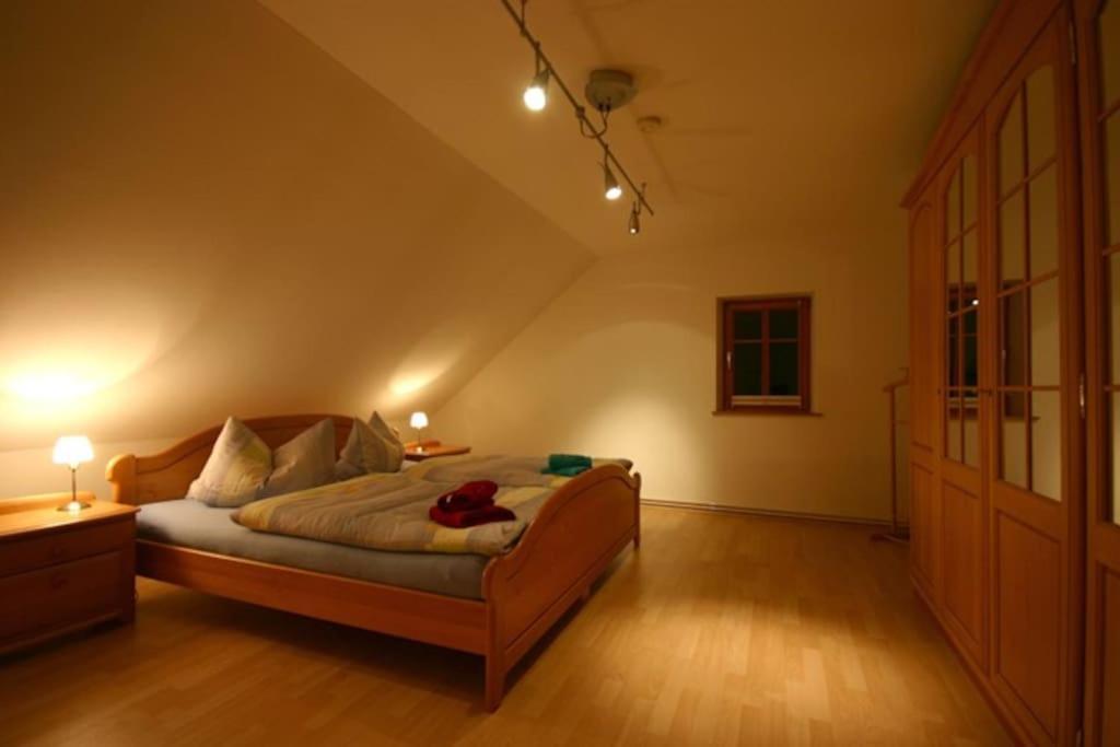 Komfort-Ferienwohnung "Zur Schmiedebruecke" Großschönau エクステリア 写真